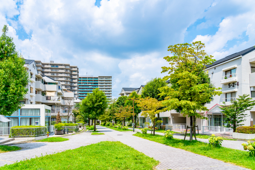 マンションの売却相場はいくら？首都圏の相場や築年数別の市況、自分で調べる方法を解説